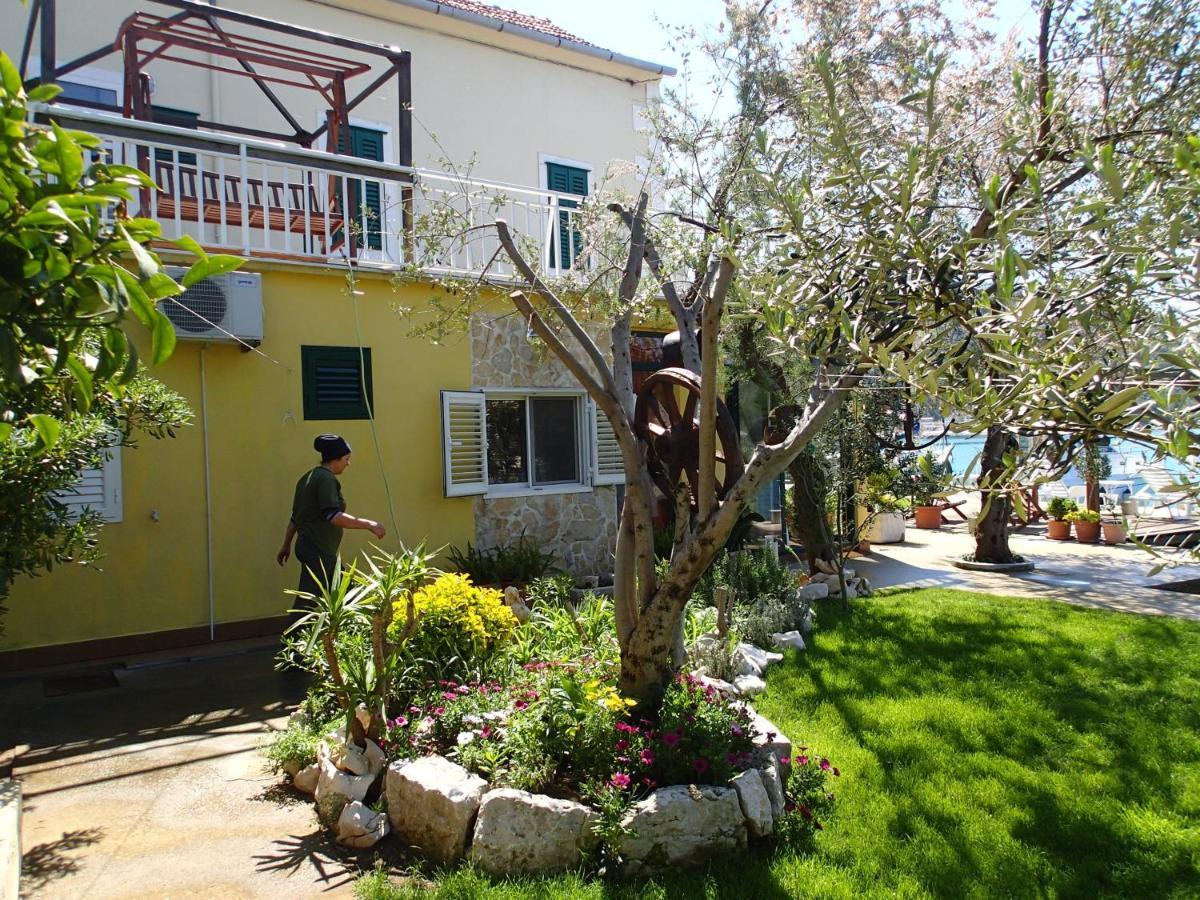 Apartment Blace 16068B Exterior photo